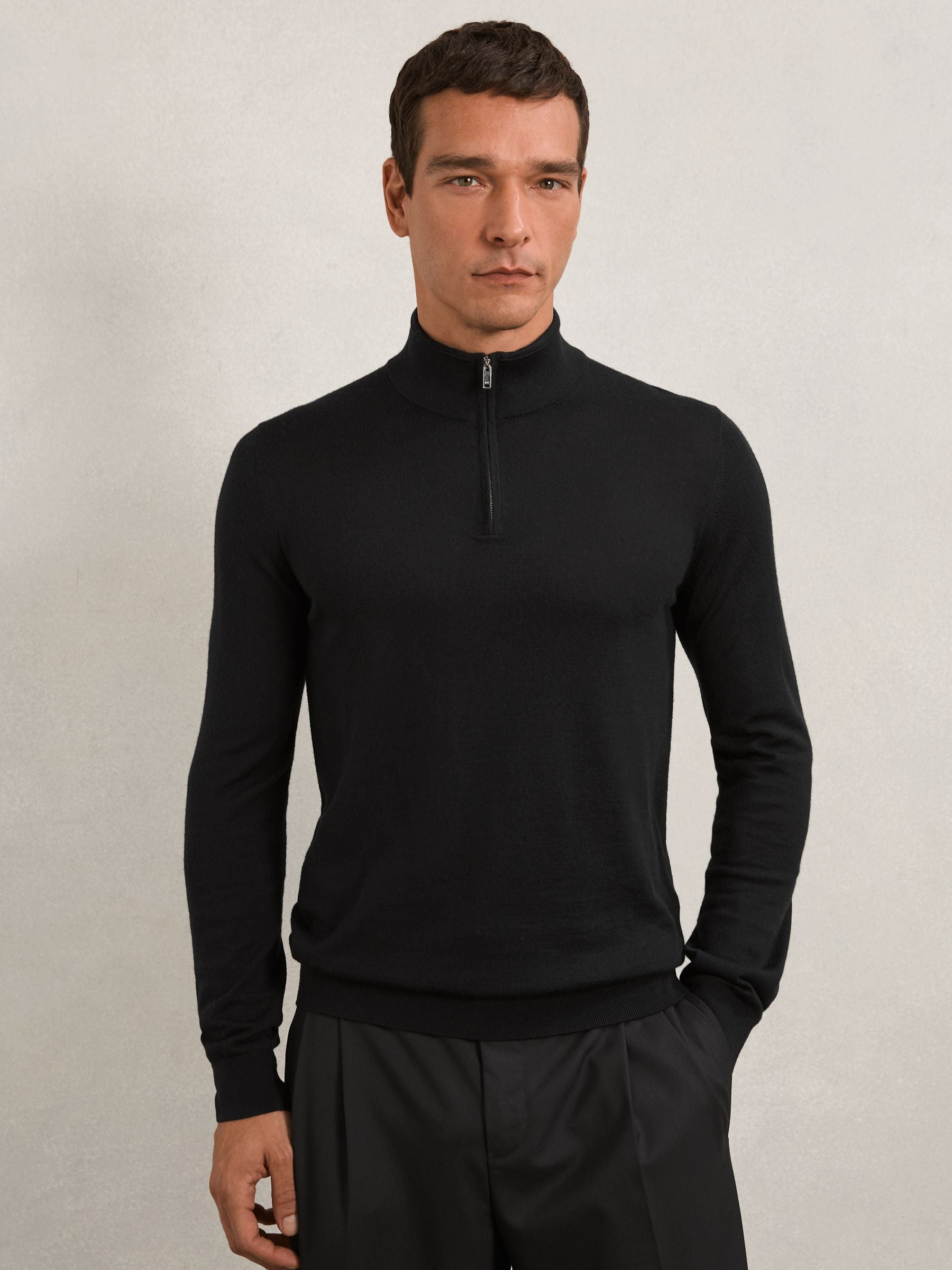 Riviera Half Zip Black