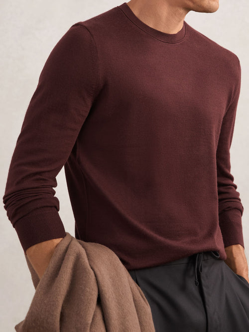 Crew Neck Jumper in Wine Red
